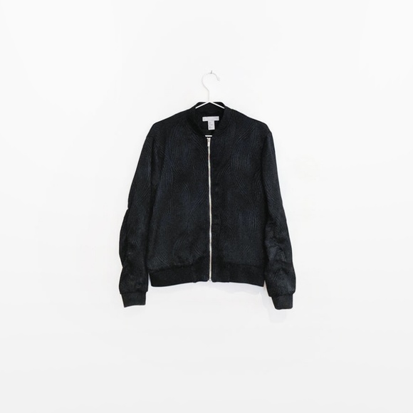 H&M Black Textured Bomber Jacket - Picture 2 of 4